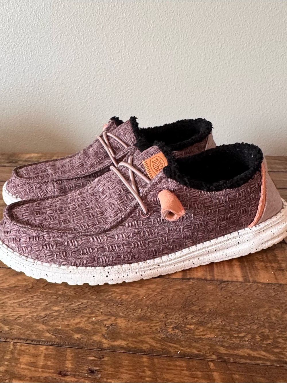 Hey Dude Women’s Wendy Warmth Casual Woven Slip-On Loafers in Mauve - Picture 6 of 11